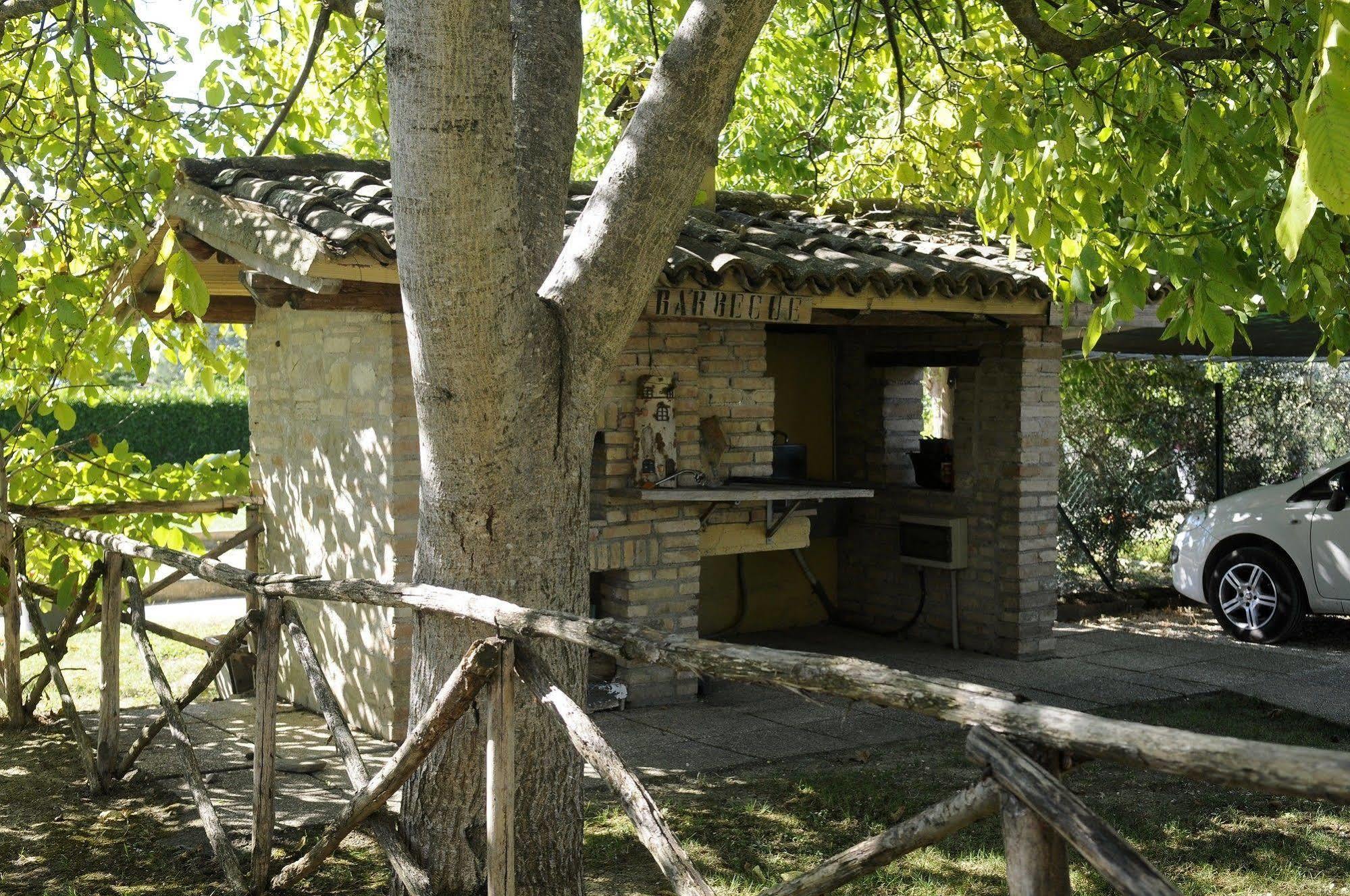 Agriturismo La Mora Asís Exterior foto